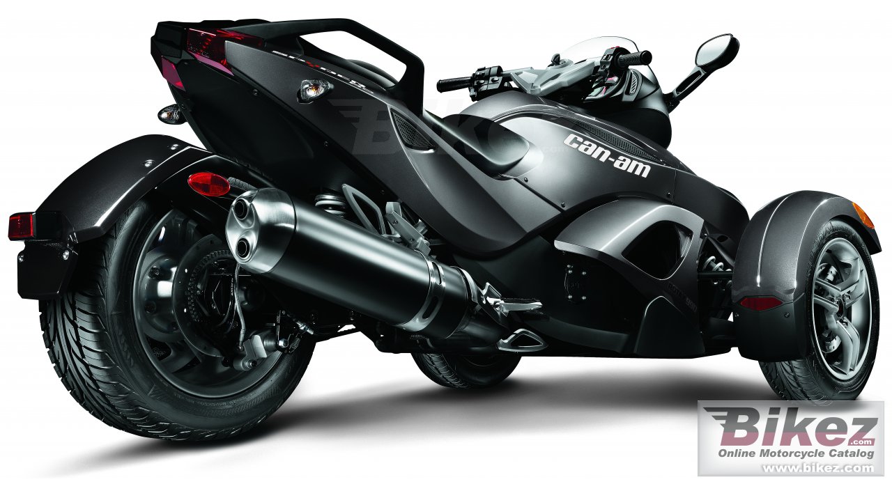 Big Can-Am spyder roadster rs picture and wallpaper from Bikez.com